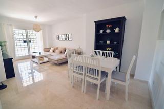 Miete Erdgeschoss in Calle aligustres de baviera 14. Exclusiva planta baja en caleta de vélez junto al baviera golf Miete Erdgeschoss in Calle aligustres de baviera 14. Exclusiva planta baja en caleta de vélez junto al baviera golf