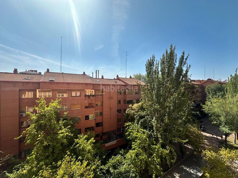 Foto bc8597c9-633f-49e0-8bcb-0ecb5804ea7c. Pis amb calefacció aparcament a Segunda Fase Tres Cantos Foto bc8597c9-633f-49e0-8bcb-0ecb5804ea7c. Pis amb calefacció aparcament a Segunda Fase Tres Cantos
