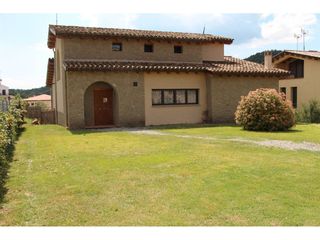 Chalet Call fondo. Chalet en venta en castellterçol Chalet Call fondo. Chalet en venta en castellterçol