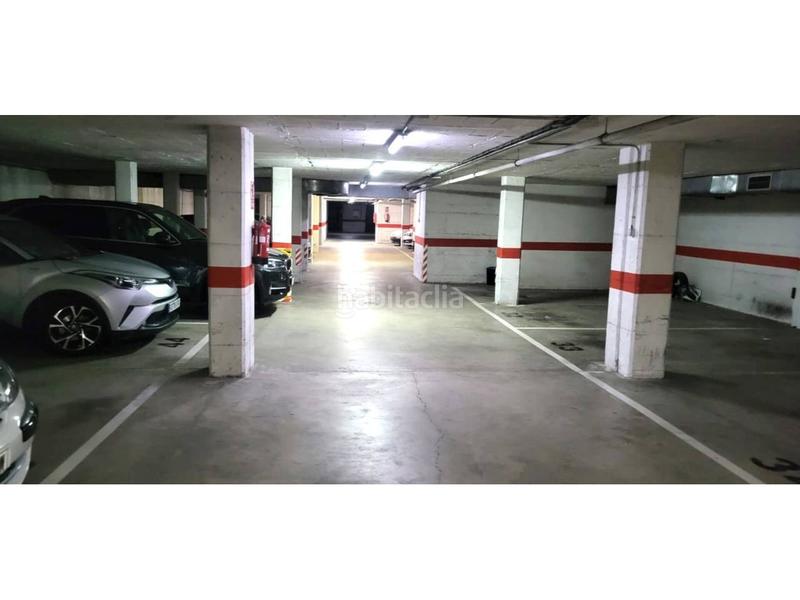 Foto 0831916f-922b-4518-9732-f334bb69525e. Aparcament cotxe a Tres Torres Granollers Foto 0831916f-922b-4518-9732-f334bb69525e. Aparcament cotxe a Tres Torres Granollers