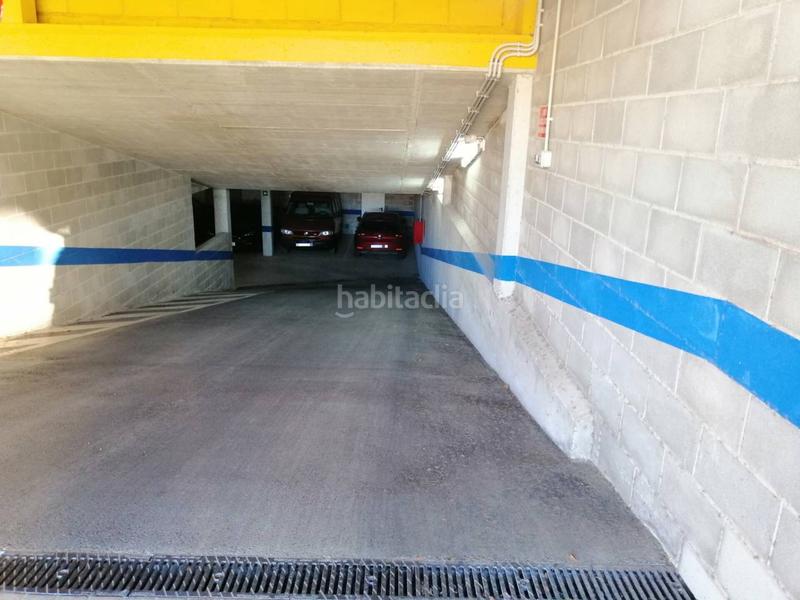 Foto 05b4b7c8-f81e-4881-bb16-c486c4b42376. Aparcament cotxe a rossello 124 a Lledoner Granollers Foto 05b4b7c8-f81e-4881-bb16-c486c4b42376. Aparcament cotxe a rossello 124 a Lledoner Granollers