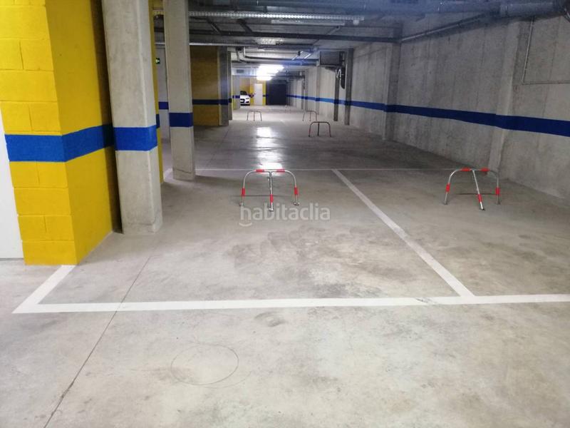 Foto ab3f9b44-c527-44e1-b830-52a1f6b07190. Aparcament cotxe a rossello 124 a Lledoner Granollers Foto ab3f9b44-c527-44e1-b830-52a1f6b07190. Aparcament cotxe a rossello 124 a Lledoner Granollers