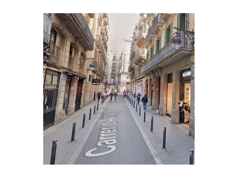 Foto c06a7db6-5192-4e91-8f27-bb346bade058. Affitto locale commerciale in Gòtic Barcelona Foto c06a7db6-5192-4e91-8f27-bb346bade058. Affitto locale commerciale in Gòtic Barcelona