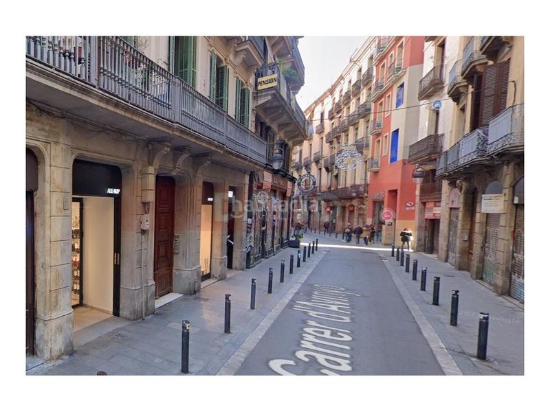 Foto 9b20eb35-00c0-4040-ad50-a0b2f8771136. Alquiler local comercial fantastico local en carrer avinyo en Barcelona Foto 9b20eb35-00c0-4040-ad50-a0b2f8771136. Alquiler local comercial fantastico local en carrer avinyo en Barcelona