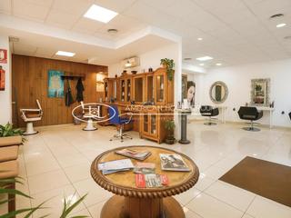 Transfer Business premise Doctor pedro vélez. Oportunidad de negocio!! traspaso de peluquería estética y solar Transfer Business premise Doctor pedro vélez. Oportunidad de negocio!! traspaso de peluquería estética y solar