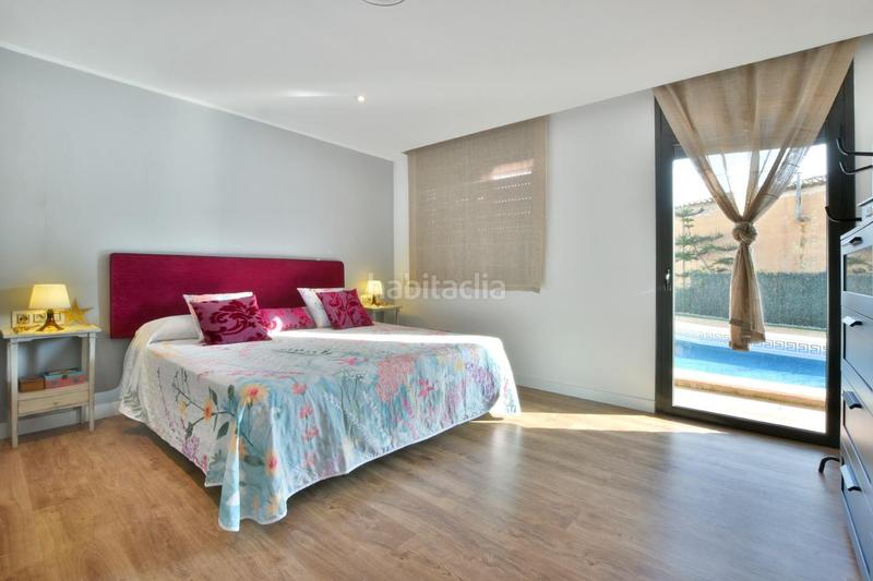 Foto 06b8e096-0140-47da-b204-8e44fb1d9c78. Chalet casa en venta junto a la playa en Urbanitzacions Arenys de Mar Foto 06b8e096-0140-47da-b204-8e44fb1d9c78. Chalet casa en venta junto a la playa en Urbanitzacions Arenys de Mar