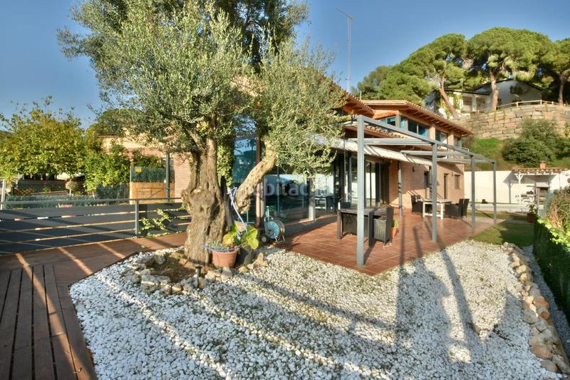 Foto 9337eb6d-b39c-417d-8981-1e50713e4050. Chalet casa en venta junto a la playa en Urbanitzacions Arenys de Mar Foto 9337eb6d-b39c-417d-8981-1e50713e4050. Chalet casa en venta junto a la playa en Urbanitzacions Arenys de Mar