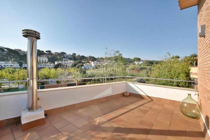 Foto bac7b1f4-0ae6-4491-b33d-358f05665b39. Chalet casa en venta junto a la playa en Urbanitzacions Arenys de Mar Foto bac7b1f4-0ae6-4491-b33d-358f05665b39. Chalet casa en venta junto a la playa en Urbanitzacions Arenys de Mar