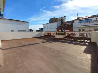 Casa adossada a Canet de Mar. Casa adosada en canet de mar  zona mercado Casa adossada a Canet de Mar. Casa adosada en canet de mar  zona mercado