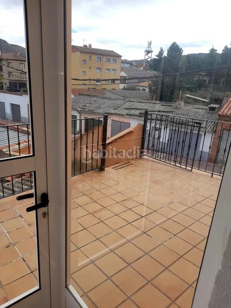 Foto 41f25d18-df49-45c0-ab6d-e48fc35001ae. Piso primer piso en casa con terraza en Utrillas Foto 41f25d18-df49-45c0-ab6d-e48fc35001ae. Piso primer piso en casa con terraza en Utrillas