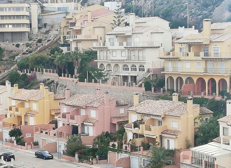 Foto 3c68ded6-294b-4f5a-9e8e-a50b6bd38c67. Casa a schiera con camino riscaldamento parcheggio piscina in Cullera Foto 3c68ded6-294b-4f5a-9e8e-a50b6bd38c67. Casa a schiera con camino riscaldamento parcheggio piscina in Cullera