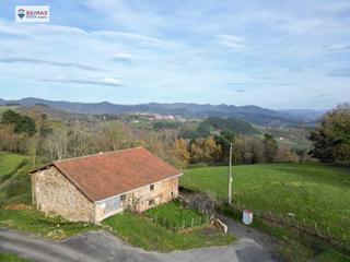 Casa a Gabiria. Caserío con 10 hectareas de terreno en gabiria. Casa a Gabiria. Caserío con 10 hectareas de terreno en gabiria.