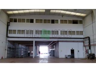 Fabrikhalle in El Soto. Venta y alquiler de nave industrial en móstoles en el polígono i Fabrikhalle in El Soto. Venta y alquiler de nave industrial en móstoles en el polígono i