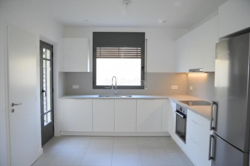 Foto 04dae003-6555-41ea-8979-07a574e2427f. Casa amb aparcament piscina a Ponent Reus Foto 04dae003-6555-41ea-8979-07a574e2427f. Casa amb aparcament piscina a Ponent Reus