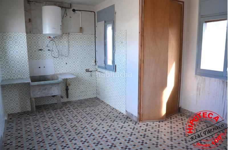 Foto e1f2566e-f7f5-4cd6-82ec-2b54f6f7332a. Casa amb aparcament piscina a Ponent Reus Foto e1f2566e-f7f5-4cd6-82ec-2b54f6f7332a. Casa amb aparcament piscina a Ponent Reus