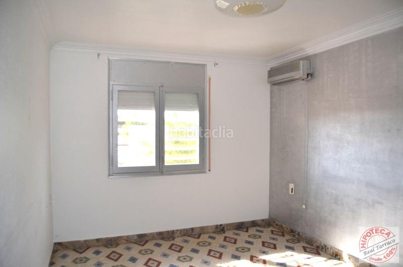 Foto f80b6014-6656-43ea-88b7-152da8516cc8. Casa amb aparcament piscina a Ponent Reus Foto f80b6014-6656-43ea-88b7-152da8516cc8. Casa amb aparcament piscina a Ponent Reus
