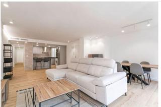 Location Appartement à Mercado. Alquiler de excelente vivienda de lujo zona mercado de 3 dormito Location Appartement à Mercado. Alquiler de excelente vivienda de lujo zona mercado de 3 dormito