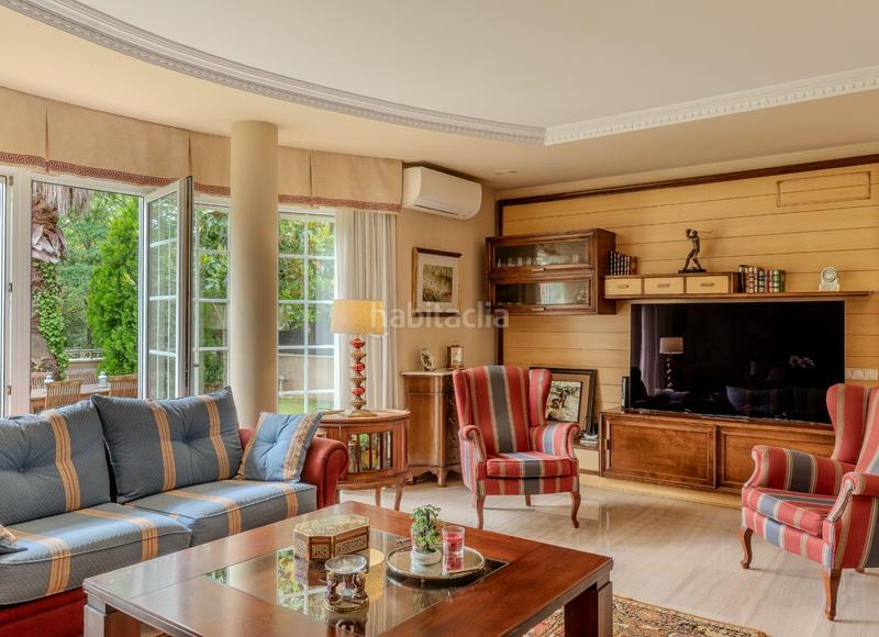 Foto 00a4715a-0aee-4181-8e6d-768be1a78031. Chalet en avenida de la rioja 4 espectacular chalet en urbanización las aranzadas en Lardero Foto 00a4715a-0aee-4181-8e6d-768be1a78031. Chalet en avenida de la rioja 4 espectacular chalet en urbanización las aranzadas en Lardero