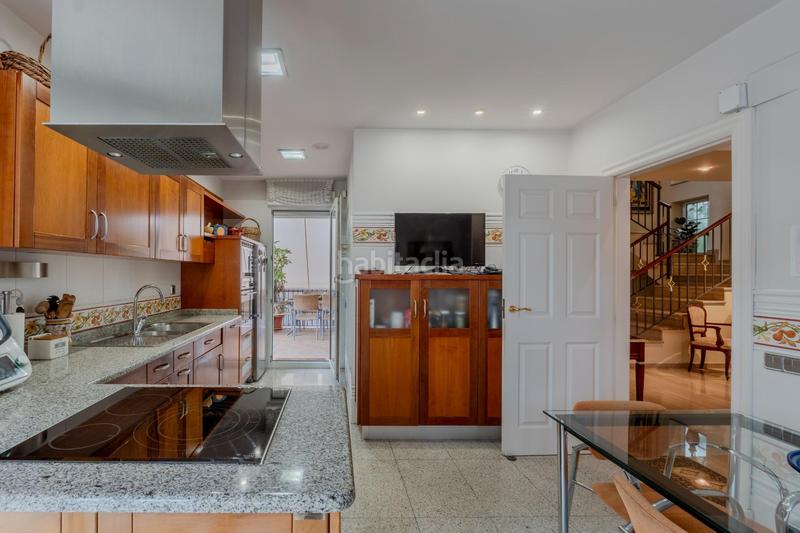 Foto c769eaec-40fb-47f7-b759-232958c2319c. Chalet en avenida de la rioja 4 espectacular chalet en urbanización las aranzadas en Lardero Foto c769eaec-40fb-47f7-b759-232958c2319c. Chalet en avenida de la rioja 4 espectacular chalet en urbanización las aranzadas en Lardero