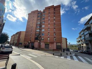 Alquiler Piso  N/a. Piso en alquiler constanti Alquiler Piso  N/a. Piso en alquiler constanti