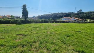 Maison à Igollo. Terreno de 9.462m2 con vivienda en igollo de camargo. Maison à Igollo. Terreno de 9.462m2 con vivienda en igollo de camargo.
