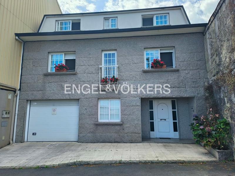 Foto 31c0560f-6f79-4471-b29d-f2e21c87136e. Casa amb calefacció aparcament a o burgo - campus universitario Pontevedra Foto 31c0560f-6f79-4471-b29d-f2e21c87136e. Casa amb calefacció aparcament a o burgo - campus universitario Pontevedra