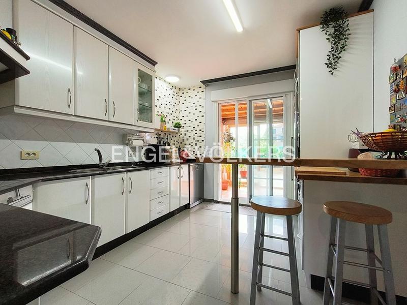 Foto 8e982f5f-f48c-47b0-81a5-3bf8630c5bec. Casa amb calefacció aparcament a o burgo - campus universitario Pontevedra Foto 8e982f5f-f48c-47b0-81a5-3bf8630c5bec. Casa amb calefacció aparcament a o burgo - campus universitario Pontevedra