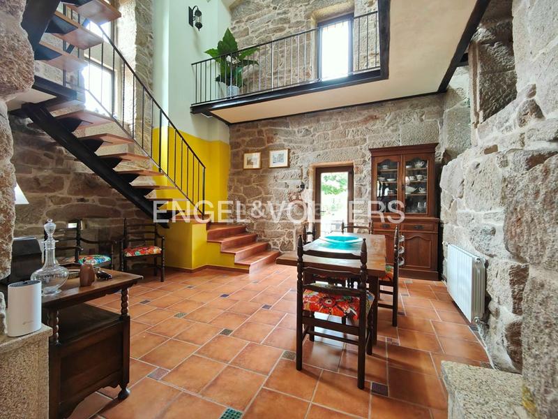 Foto 975af4e9-b806-4860-a67e-3b4a58c31856. Casa amb calefacció a Cotobade Foto 975af4e9-b806-4860-a67e-3b4a58c31856. Casa amb calefacció a Cotobade