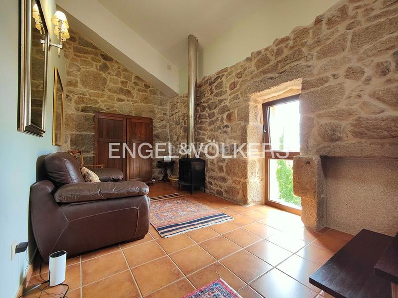 Foto a0ef9481-27c9-404f-a5ee-aaf48876d9fb. Casa amb calefacció a Cotobade Foto a0ef9481-27c9-404f-a5ee-aaf48876d9fb. Casa amb calefacció a Cotobade
