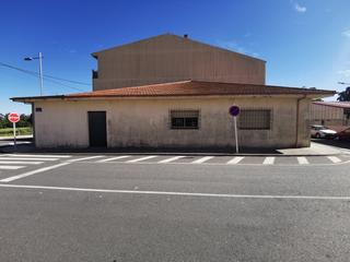 Lloguer Local Comercial Xaquin lorenzo. Local comercial muy buena situación a silva centro Lloguer Local Comercial Xaquin lorenzo. Local comercial muy buena situación a silva centro