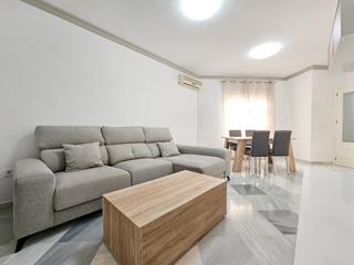 Lloguer Pis a Nueva Alcalá. Piso zona centro amueblado con garaje y ascensor Lloguer Pis a Nueva Alcalá. Piso zona centro amueblado con garaje y ascensor