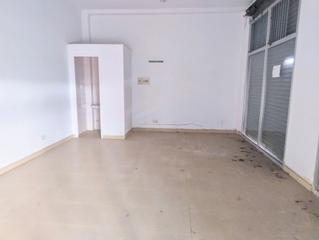 Local Comercial a Veïnat. Local en venta en planta baja . Local Comercial a Veïnat. Local en venta en planta baja .