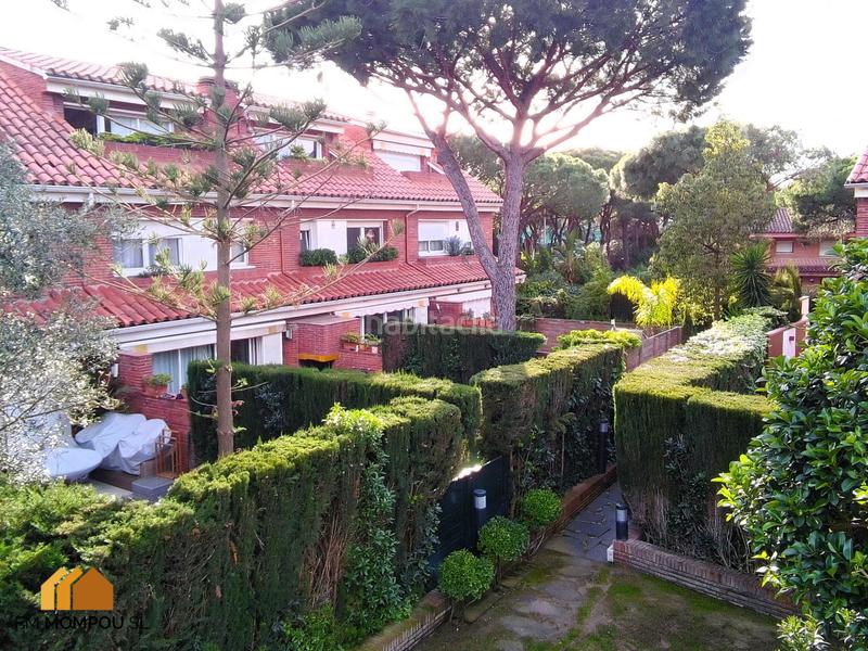 Foto 5609eb5d-64f5-4558-b951-fcababc32230. Casa adossada amb xemeneia calefacció aparcament piscina a Gavà Foto 5609eb5d-64f5-4558-b951-fcababc32230. Casa adossada amb xemeneia calefacció aparcament piscina a Gavà