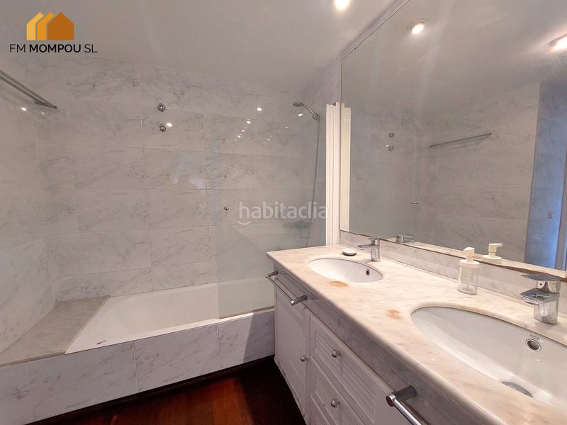 Foto a5514c66-5a73-4703-9356-77b10d526c0f. Casa adossada amb xemeneia calefacció aparcament piscina a Gavà Foto a5514c66-5a73-4703-9356-77b10d526c0f. Casa adossada amb xemeneia calefacció aparcament piscina a Gavà