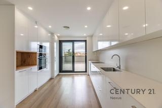 Appartement Carrer de pere fizes, 4, terrassa, spain. Ático dúplex con distribución invertida, suite, terrazas y acaba Appartement Carrer de pere fizes, 4, terrassa, spain. Ático dúplex con distribución invertida, suite, terrazas y acaba