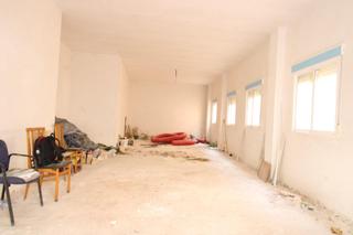 Planta baixa a Olocau. Oportunidad bajo con posibilidad de vivienda Planta baixa a Olocau. Oportunidad bajo con posibilidad de vivienda