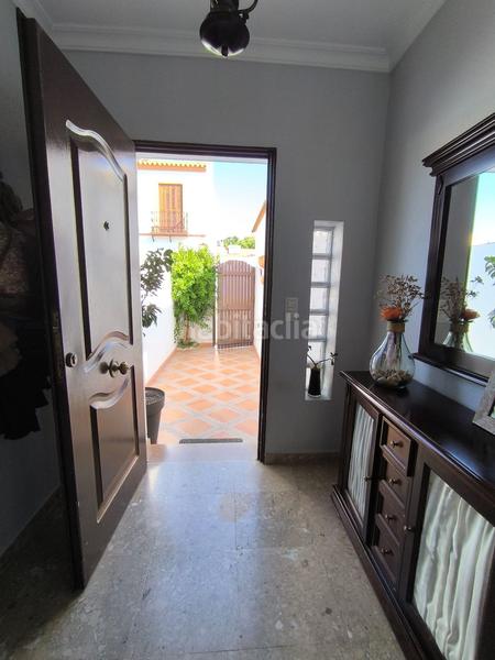 Foto 87201ab6-0711-4813-953a-222919768651. Casa adossada amb calefacció a Benacazón Foto 87201ab6-0711-4813-953a-222919768651. Casa adossada amb calefacció a Benacazón