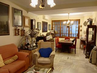 Maison jumelée à Espartinas Pueblo. Adosado en venta en espartinas, 7 dormitorios. Maison jumelée à Espartinas Pueblo. Adosado en venta en espartinas, 7 dormitorios.