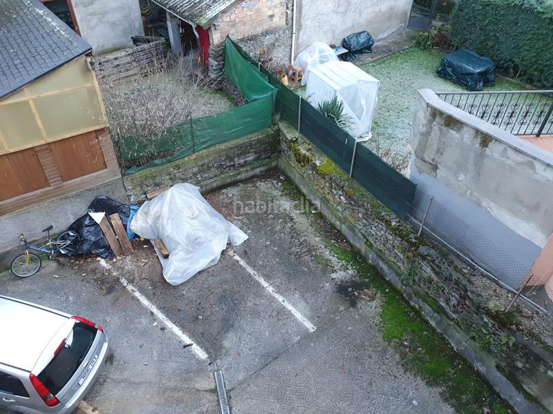 Foto ec0e8783-7bb4-46d3-b1be-7120ff72d702. Parking coche solvia inmobiliaria garaje en Les Foto ec0e8783-7bb4-46d3-b1be-7120ff72d702. Parking coche solvia inmobiliaria garaje en Les