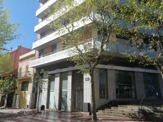 Aparcament cotxe Cornella. Solvia inmobiliaria garaje esplugues de llobregat Aparcament cotxe Cornella. Solvia inmobiliaria garaje esplugues de llobregat