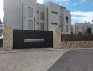 Aparcament cotxe San pedro. Solvia inmobiliaria garaje santanyí Aparcament cotxe San pedro. Solvia inmobiliaria garaje santanyí