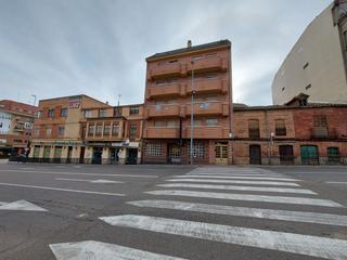 Lloguer Local Comercial Av federico silva muñoz. Solvia inmobiliaria locales benavente Lloguer Local Comercial Av federico silva muñoz. Solvia inmobiliaria locales benavente