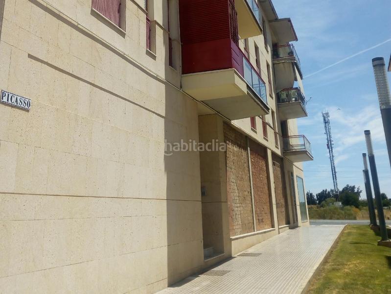 Foto f0d03cbd-ab05-4d36-8929-31ef3a3097c7. Aparcament cotxe a Lepe Foto f0d03cbd-ab05-4d36-8929-31ef3a3097c7. Aparcament cotxe a Lepe