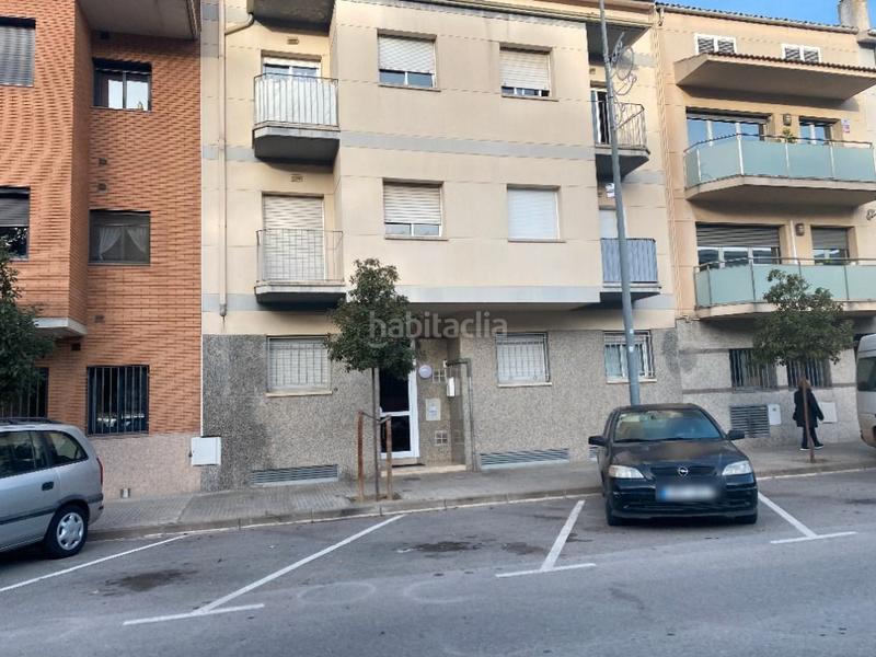 Foto ab35bc08-d01a-4a77-8d28-93679d0d1307. Aparcament cotxe a Franqueses del Vallès (Les) Foto ab35bc08-d01a-4a77-8d28-93679d0d1307. Aparcament cotxe a Franqueses del Vallès (Les)