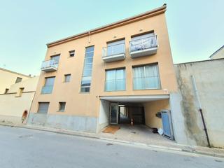 Aparcament cotxe C/ migdia. Solvia inmobiliaria garaje llagostera Aparcament cotxe C/ migdia. Solvia inmobiliaria garaje llagostera