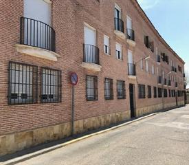 Aparcament cotxe C/ cimballa. Solvia inmobiliaria garaje yepes Aparcament cotxe C/ cimballa. Solvia inmobiliaria garaje yepes