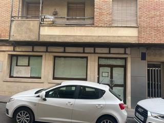 Lloguer Local Comercial C/ ramón y cajal. Solvia inmobiliaria locales huelma Lloguer Local Comercial C/ ramón y cajal. Solvia inmobiliaria locales huelma