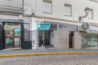 Local commercial  C/ ramón y cajal. Solvia inmobiliaria  locales valencia de alcántara Local commercial  C/ ramón y cajal. Solvia inmobiliaria  locales valencia de alcántara