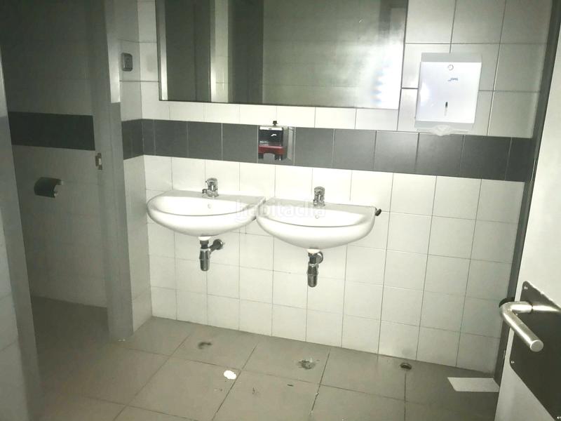 Foto 1c11a7c9-7a89-4053-b88f-f0b3e3848d88. Local comercial a Estruch-Eixample Prat de Llobregat (El) Foto 1c11a7c9-7a89-4053-b88f-f0b3e3848d88. Local comercial a Estruch-Eixample Prat de Llobregat (El)