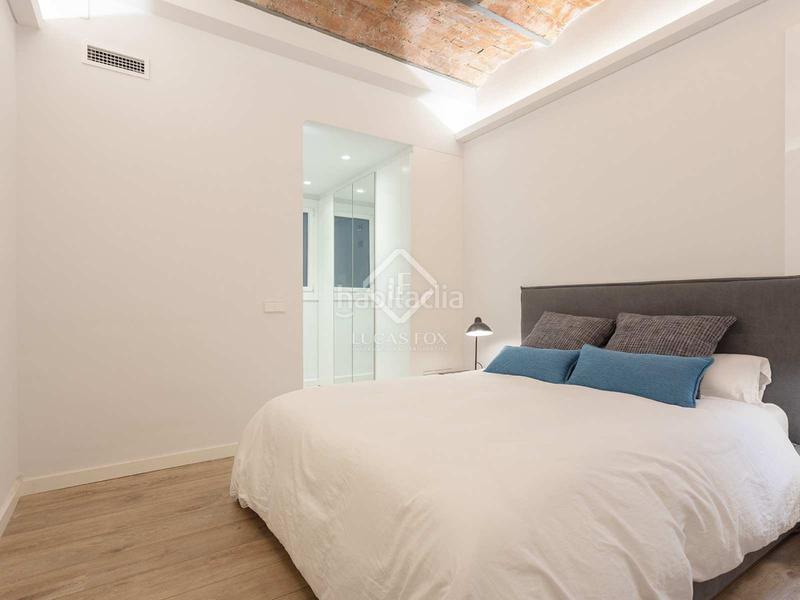 Foto fb8c6f4b-fc0a-4863-8069-9a46862e506b. Flat with heating in Dreta de l´Eixample Barcelona Foto fb8c6f4b-fc0a-4863-8069-9a46862e506b. Flat with heating in Dreta de l´Eixample Barcelona